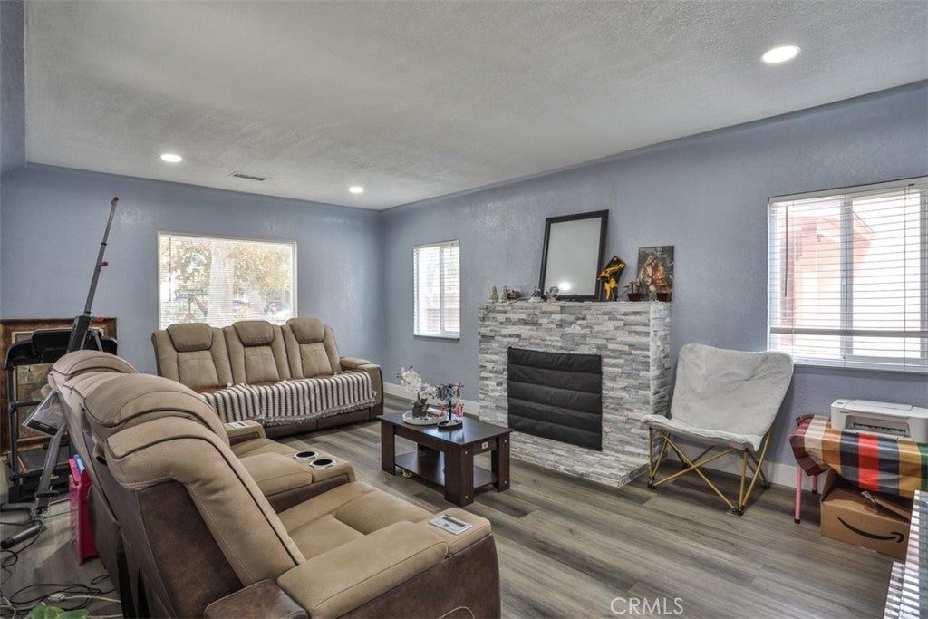2429 Serrano Road