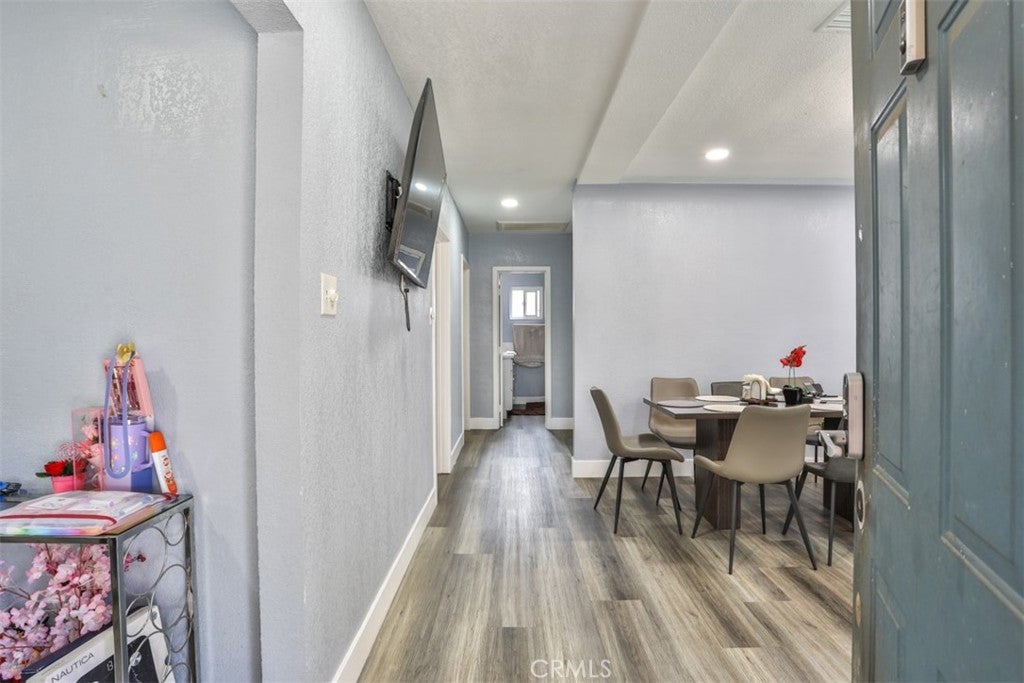 2429 Serrano Road