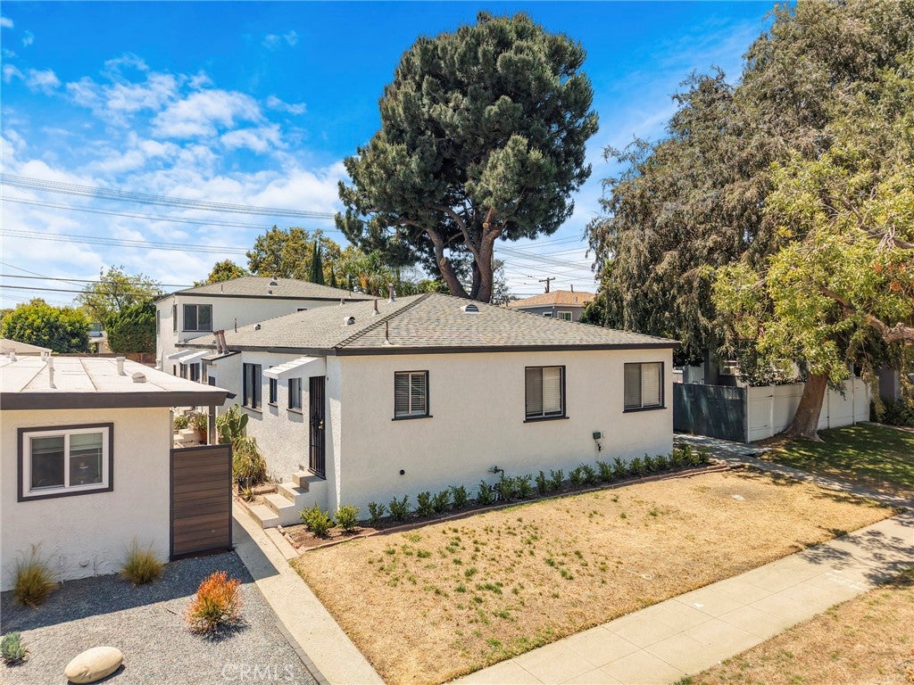 1515 N Hollywood