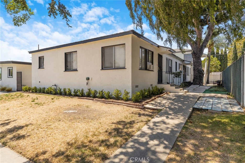 1515 N Hollywood
