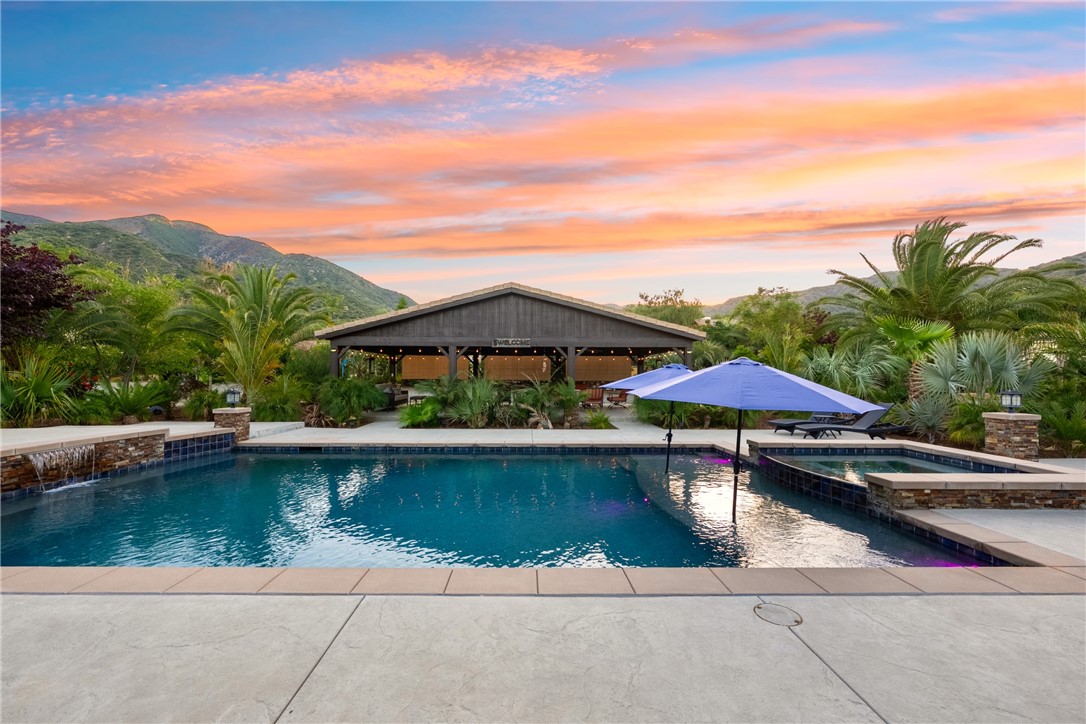 14705 Cobblestone Lane