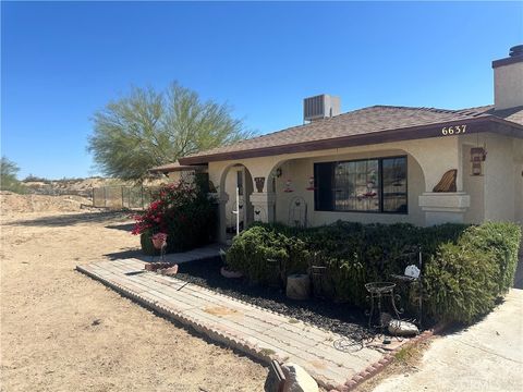 Photo of 6637 Via Allegra, 29 Palms, CA 92277 (MLS # JT26106120)