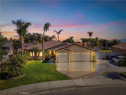 Photo of 2306 Viso Way, Bakersfield, CA 93313 (MLS # OC26079010)