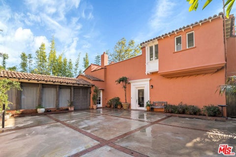 Photo of 8334 Marmont Lane, Los Angeles, CA 90069 (MLS # 26914319)