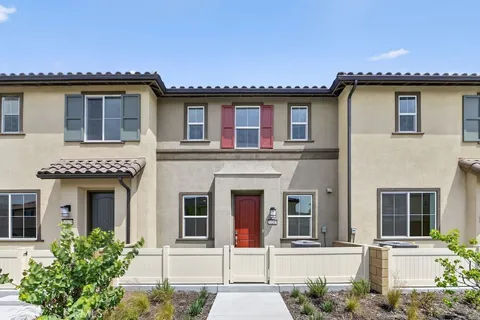 33185 Opal Glass Drive, French Valley, CA 92596 - MLS#: IG26019453