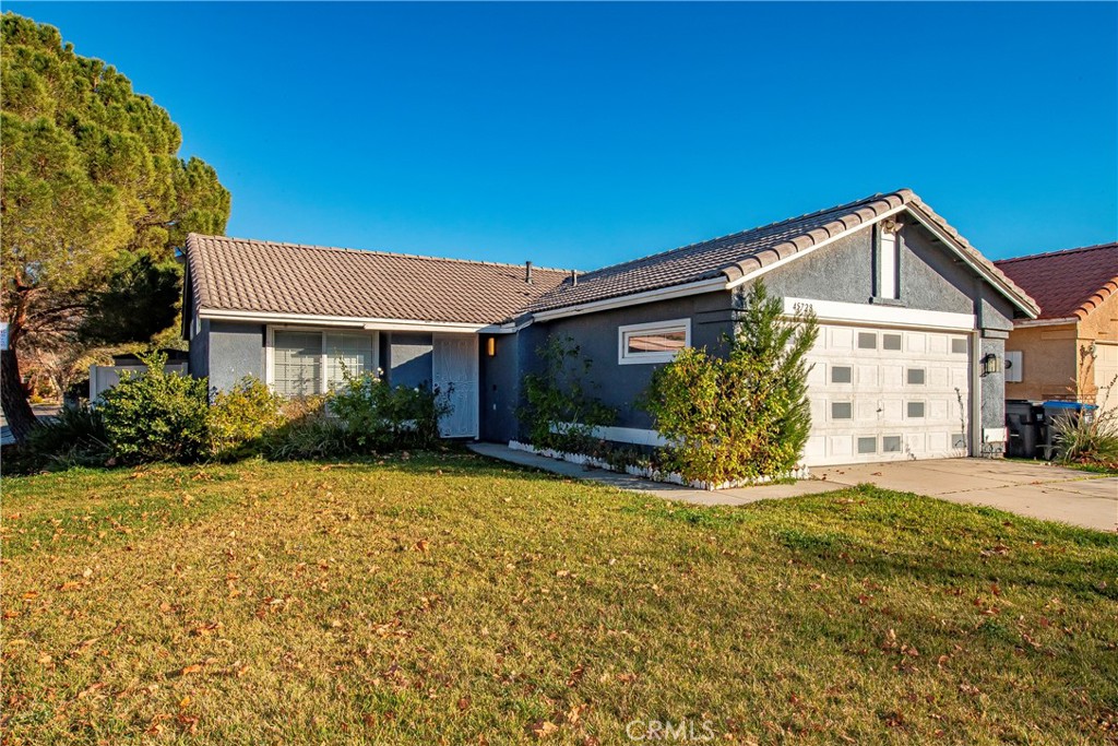45728 Balmoral Court