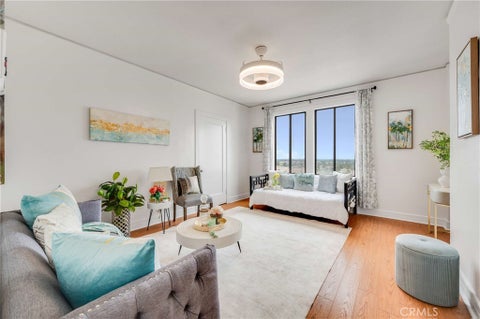 Photo of 315 W 3rd ST #1011, Long Beach, CA 90802 (MLS # PW26195762)