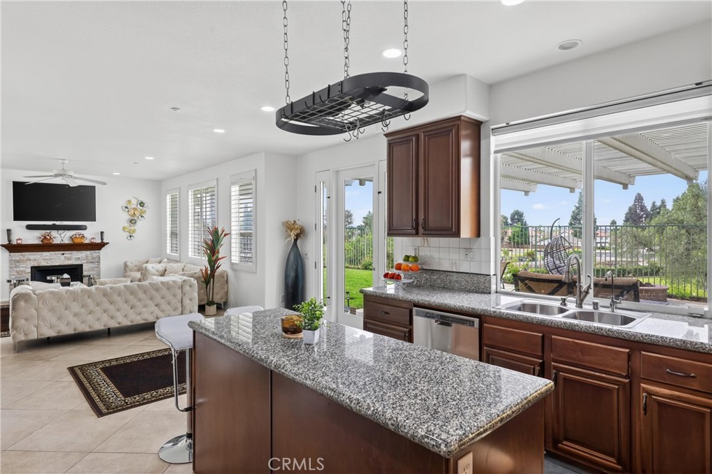 Alta Placentia (ALPL) - Residential