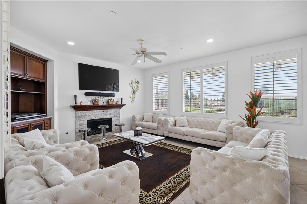 Alta Placentia (ALPL) - Residential