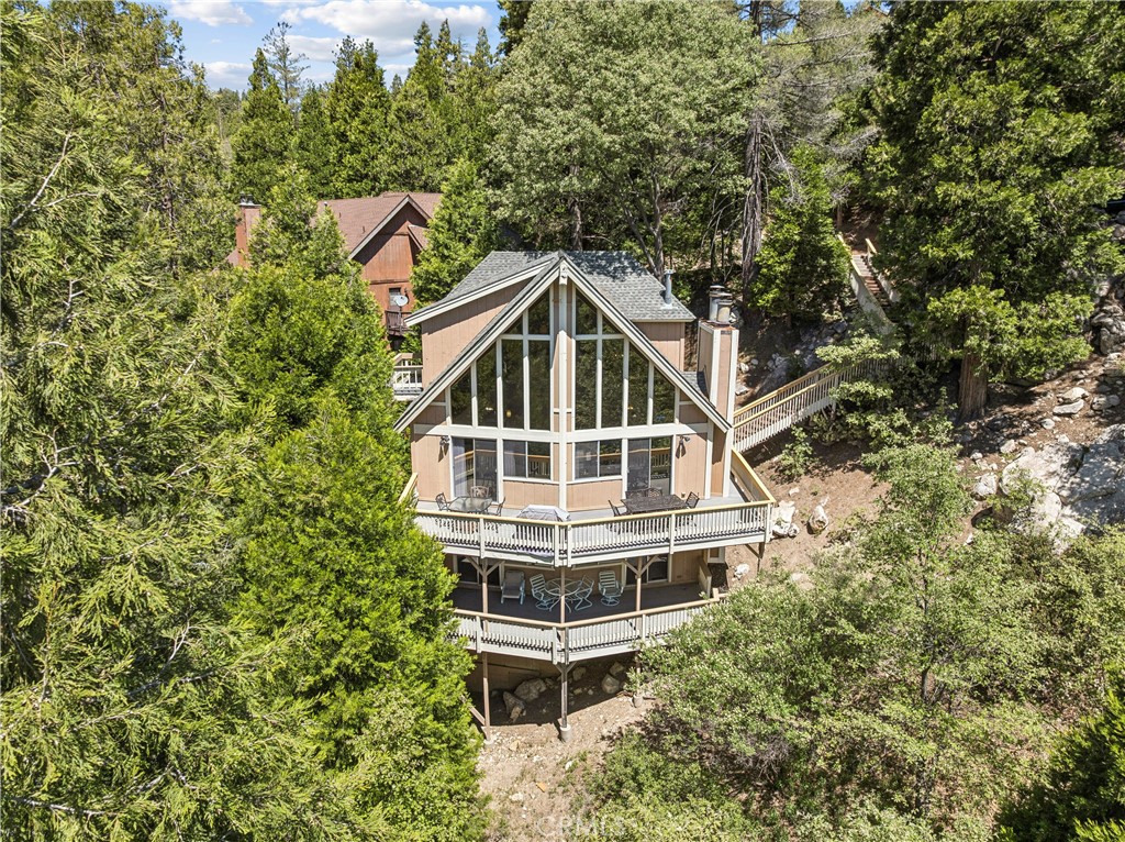 27495 Cedarwood Drive