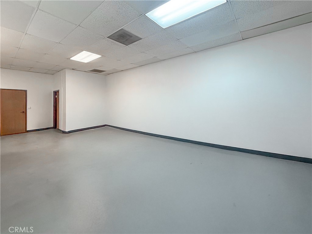 2639 W Woodland Drive