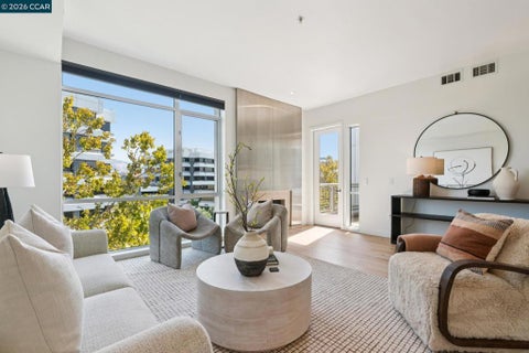 Photo of 1655 N California Blvd Blvd #362, Walnut Creek, CA 94596 (MLS # 41148998)