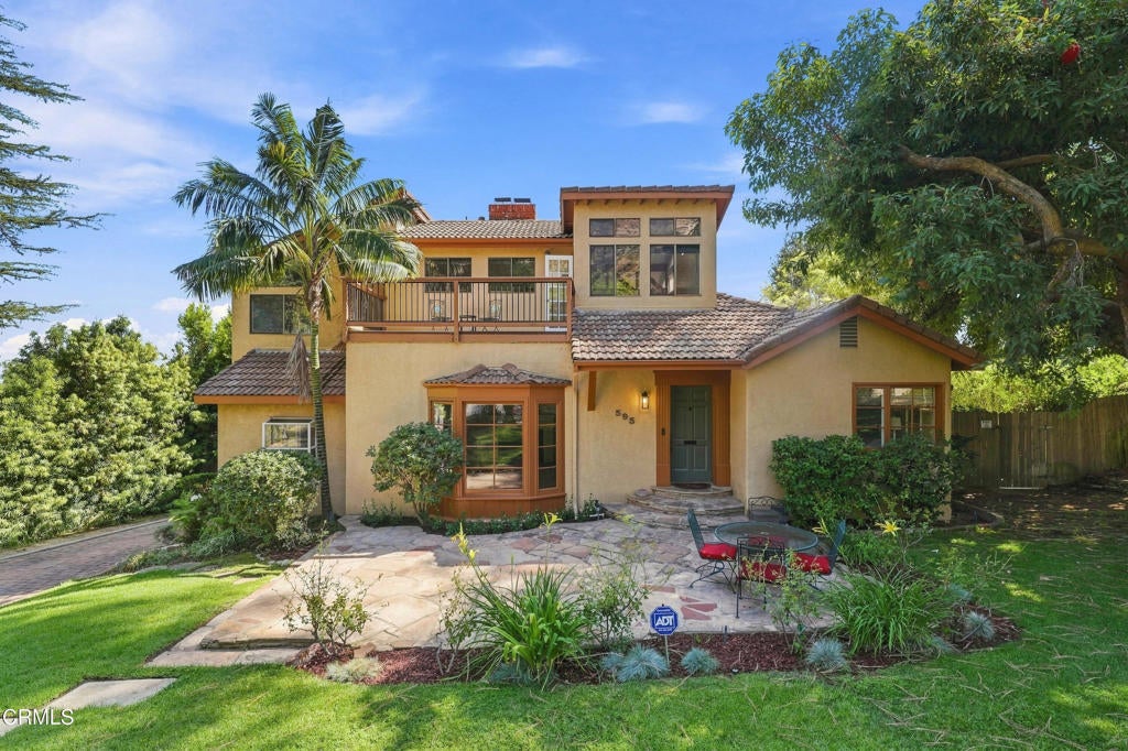 Properties 3 595 Elm