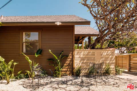Tiny photo for 643 N Vendome Street, Los Angeles, CA 90026 (MLS # 26843075)