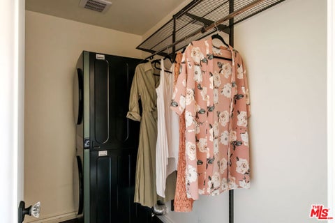 Tiny photo for 643 N Vendome Street, Los Angeles, CA 90026 (MLS # 26843075)