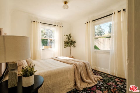 Tiny photo for 643 N Vendome Street, Los Angeles, CA 90026 (MLS # 26843075)