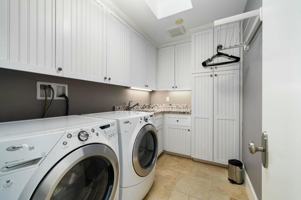 The Springs C.C. - Residential Lease