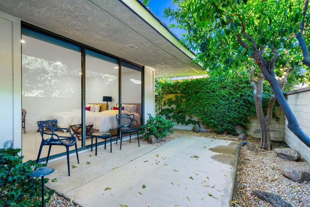 The Springs C.C. - Residential Lease