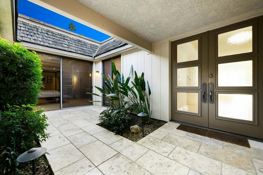 The Springs C.C. - Residential Lease