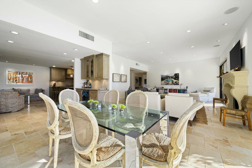 The Springs C.C. - Residential Lease