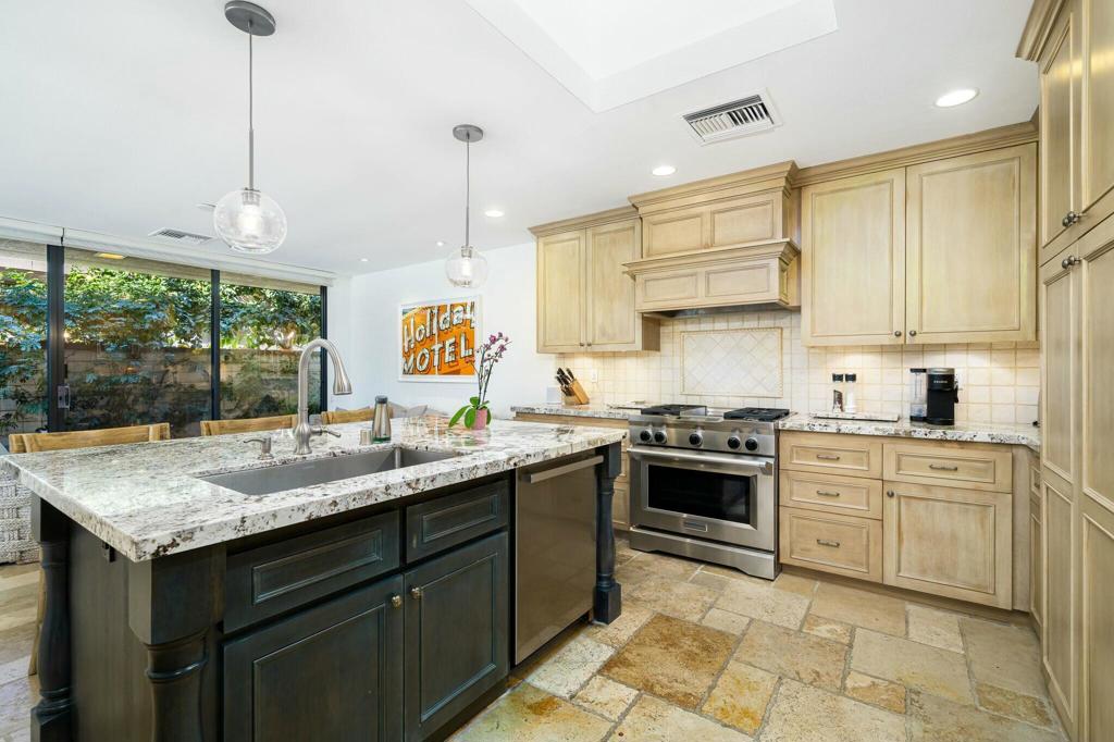 The Springs C.C. - Residential Lease