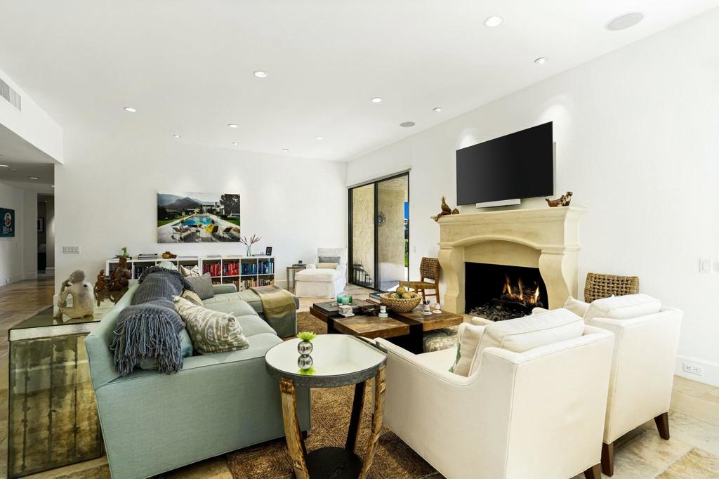 The Springs C.C. - Residential Lease