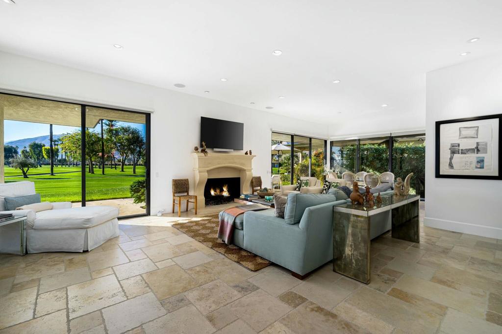 The Springs C.C. - Residential Lease