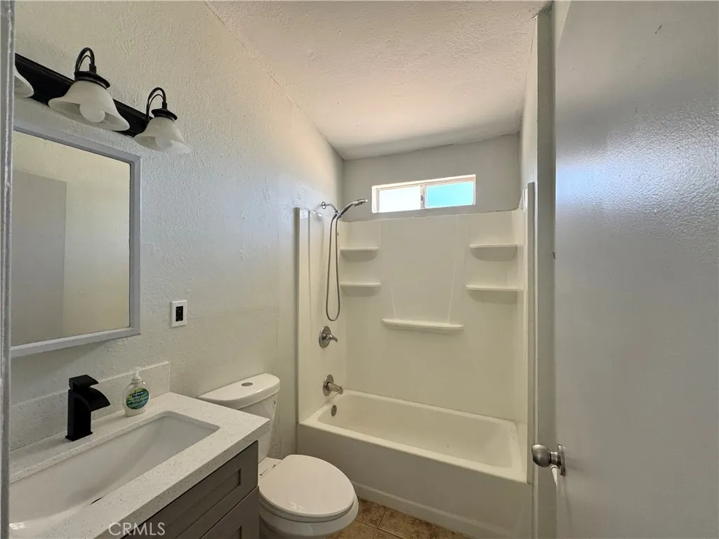 Hesperia, California 92345, United States, ,Residential,Active,243446