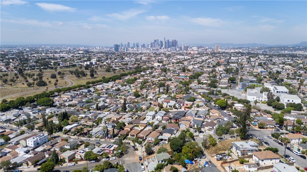 3303 Floral Drive