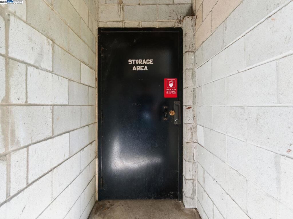 EL CERRITO - Residential