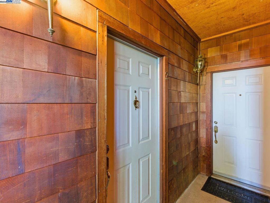 EL CERRITO - Residential