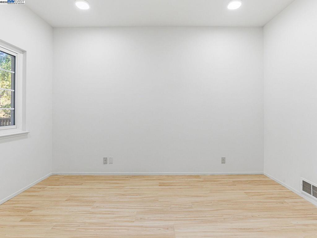 EL CERRITO - Residential