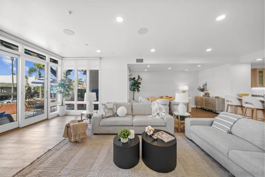 141 Orange Ave 202