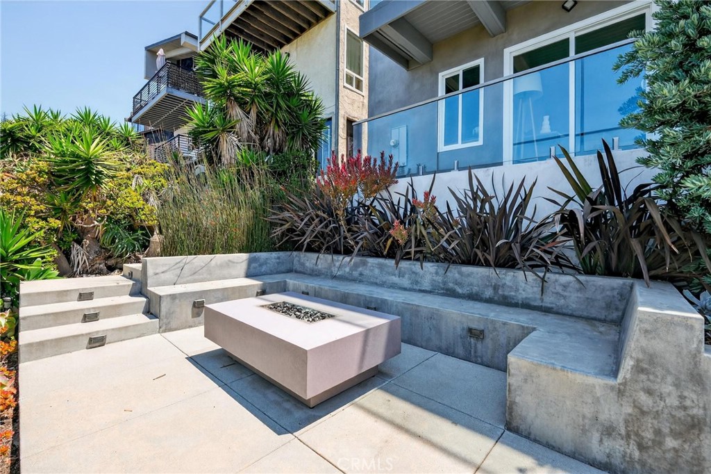 Arch Beach Heights (ABH) - Residential Lease