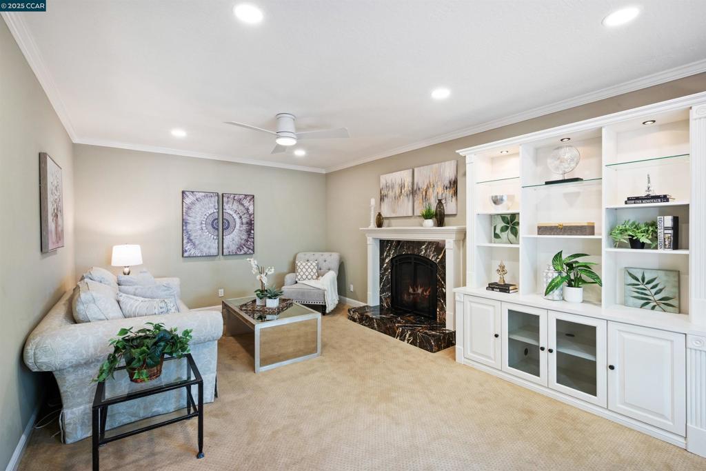 SYCAMOOMES - Residential Lease