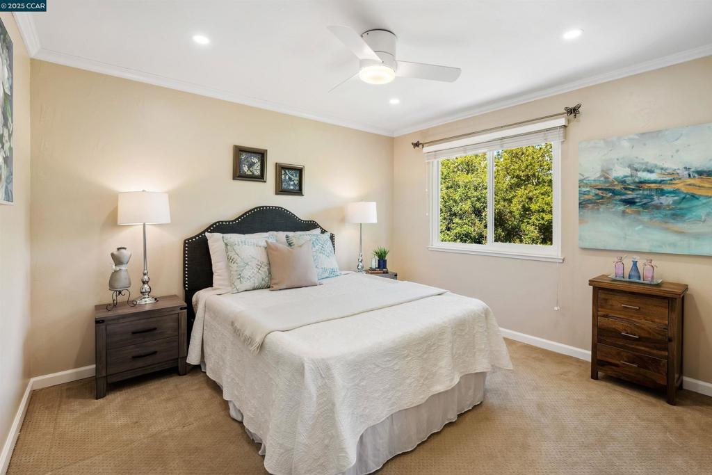 SYCAMOOMES - Residential Lease