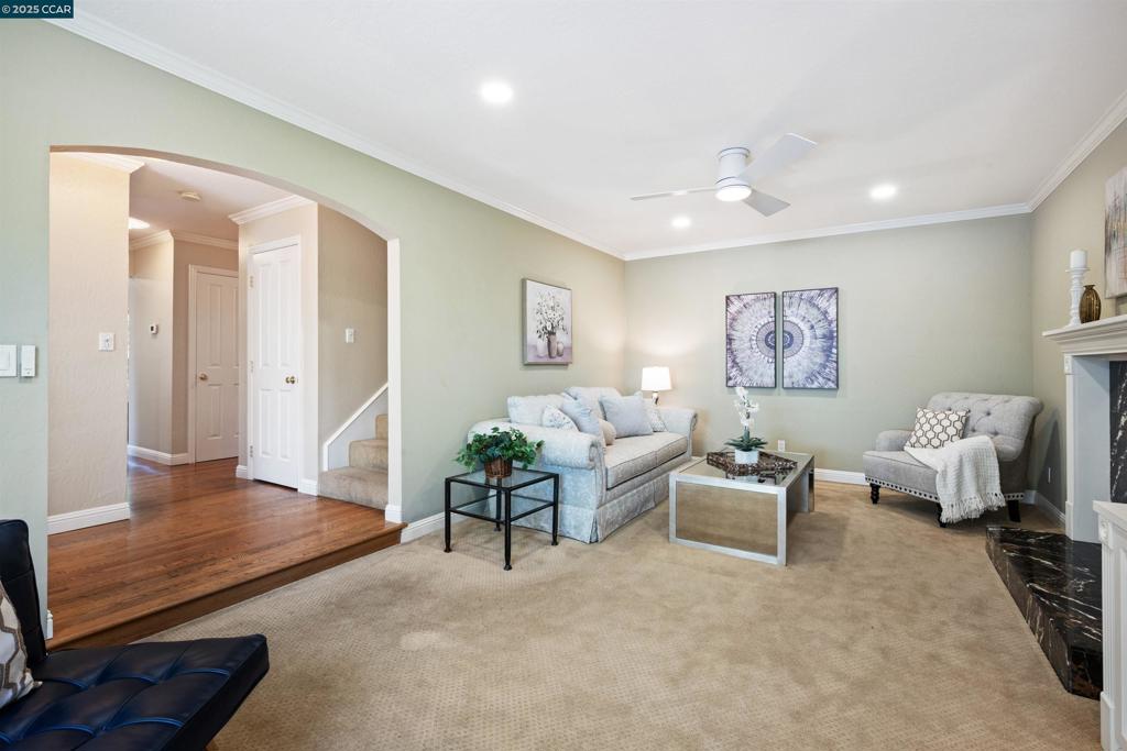 SYCAMOOMES - Residential Lease