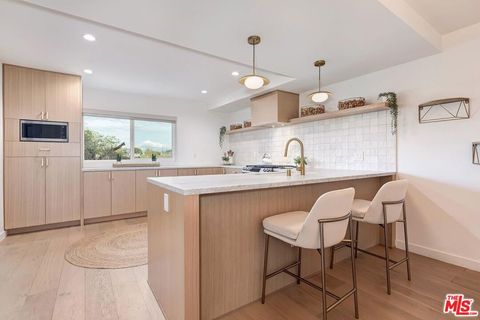 Photo of 4748 La Villa Marina #D, Marina Del Rey, CA 90292 (MLS # 26634795)