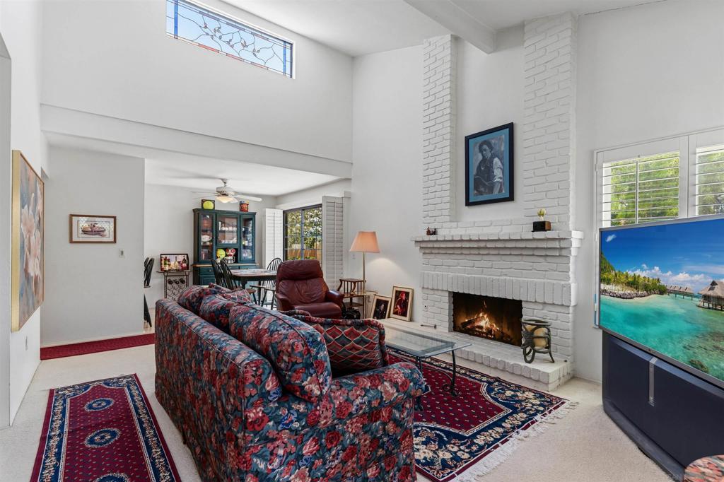 11872 Bernardo Terrace Unit A