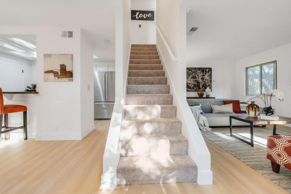 130 Baroni Avenue 50