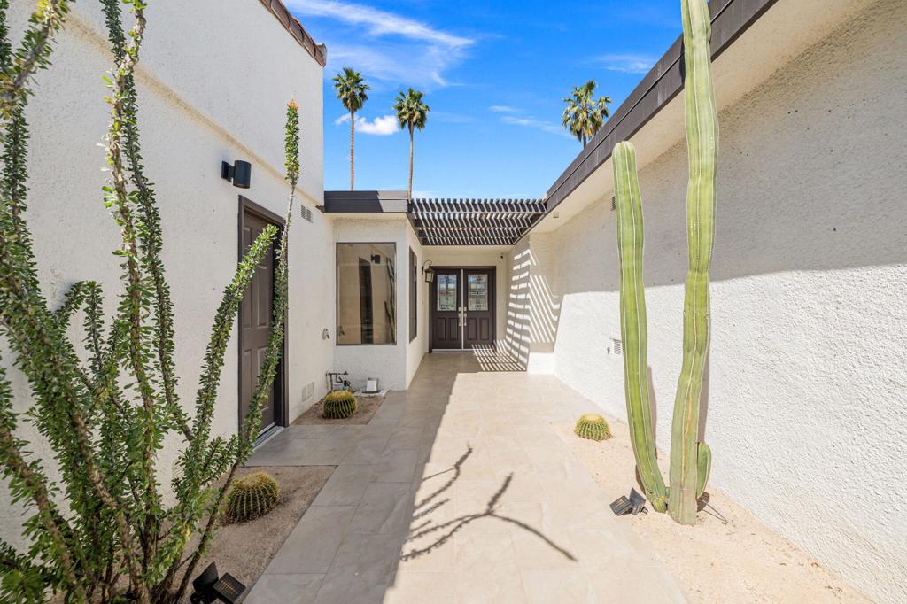 109 Torremolinos Drive