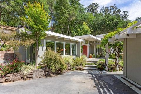 Photo of 18570 Oak Drive, Monte Sereno, CA 95030 (MLS # ML82043352)