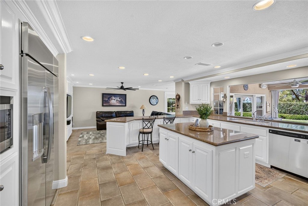 22191 Cherrywood, Mission Viejo CA 92692 - Photo 43