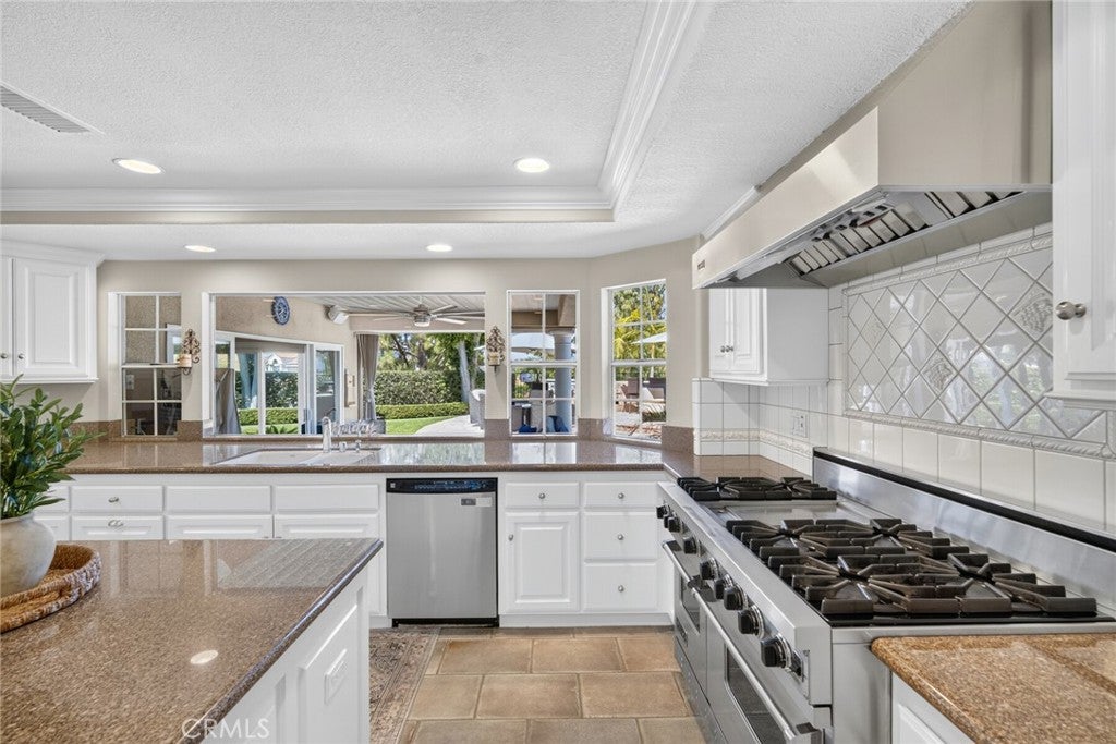 22191 Cherrywood, Mission Viejo CA 92692 - Photo 42
