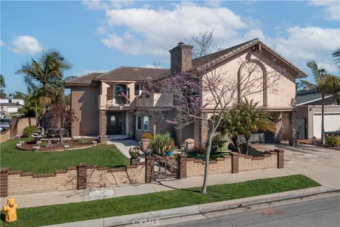 4151 Trumbull Dr, Huntington Beach, CA 92649 - MLS#: PW26046651