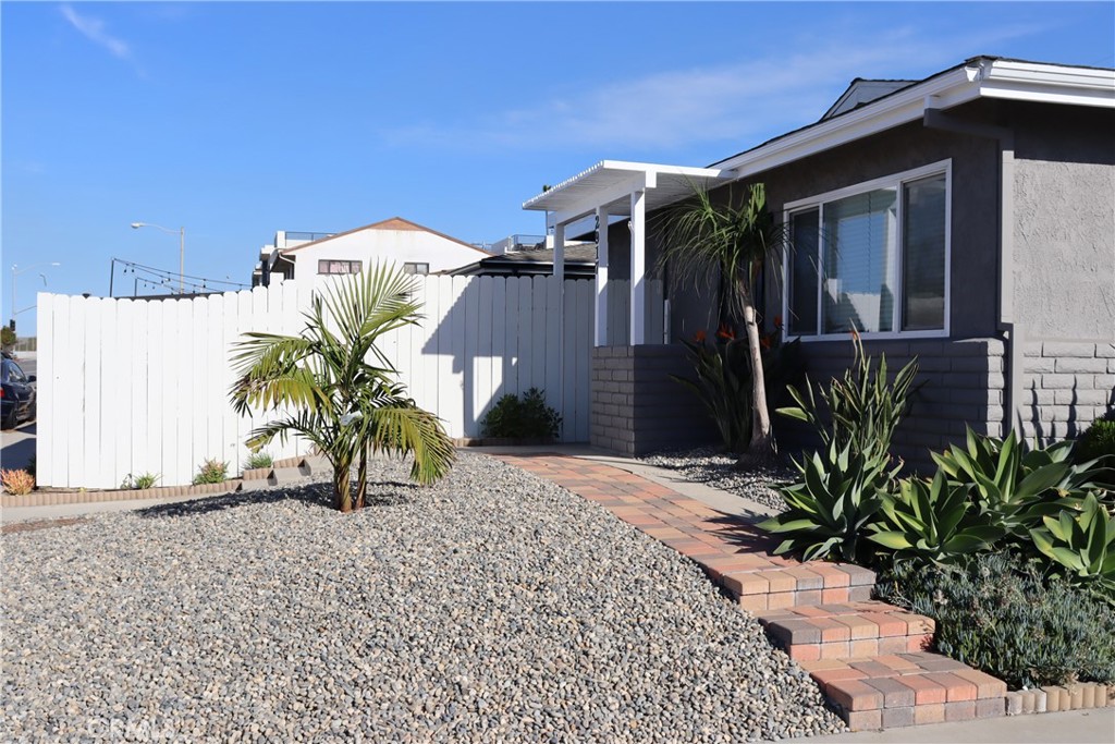2917 S El Camino Real