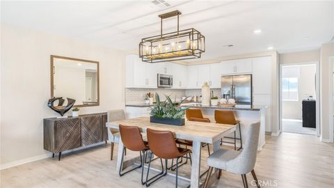 19128 Chestnut Grove Court Riverside CA 92507