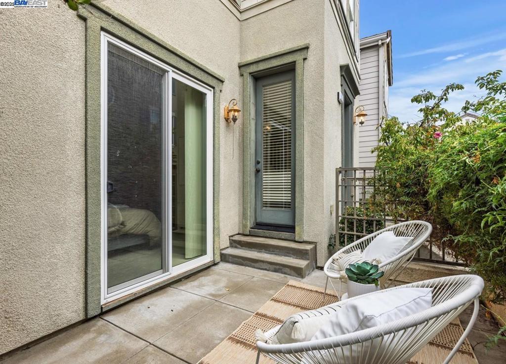 ROXBURY - Residential