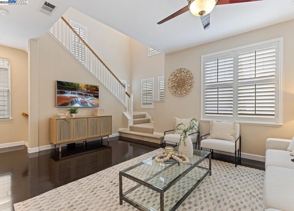 ROXBURY - Residential