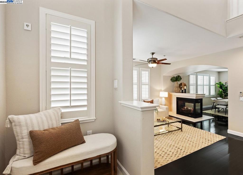 ROXBURY - Residential